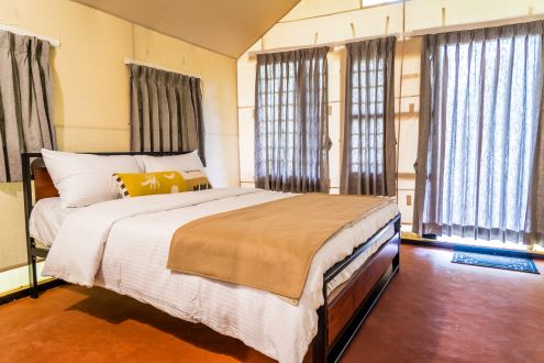 Luxury Tent 2