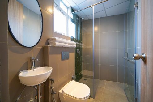 Basic room restroom (1)
