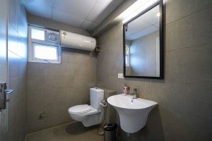 Basic room restroom (4)