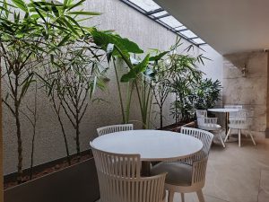 LOBBY ENTARANCE 1