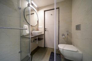 Standard King washroom 1
