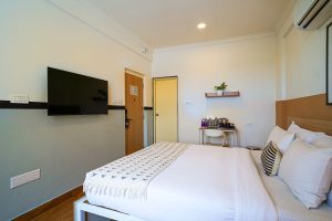 Standard room (2)