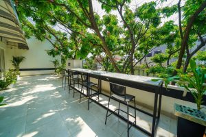 Terrace smoke zone (3)