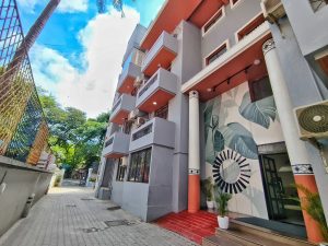 facade-1