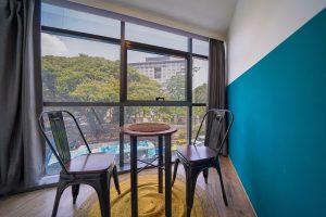 23 Standard room Sitting area 6