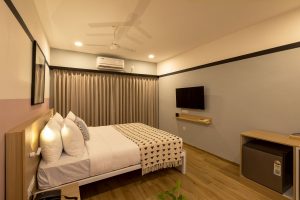 Basic Room - Bed