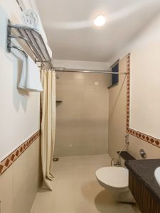 Penthouse - washroom