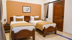Standard Twin - twin bed