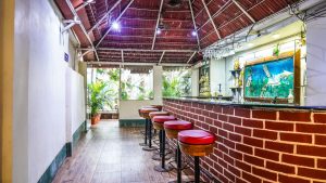 bar counter 4