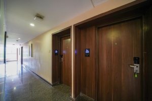 6 Room entrance