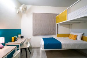 Room (3)