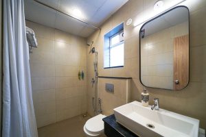 Standard room Restroom (1)