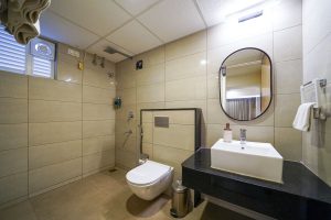 Standard room Restroom (1)