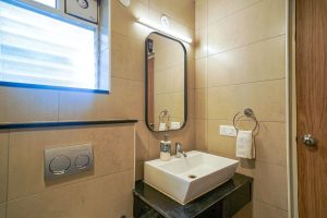Standard room Restroom (2)