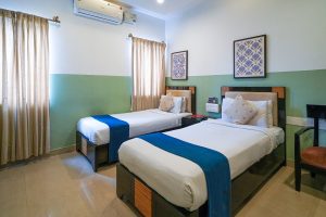 Twin room (1)
