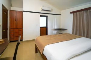 Pent House (3)