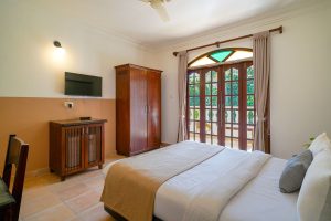 Pool View room (3)