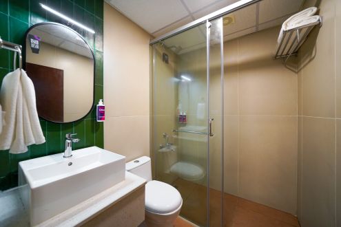 Suite room (14)