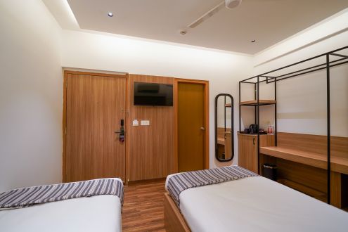 Executive twin room (4)