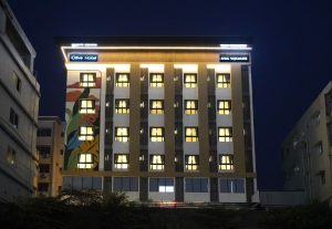Facade (15)