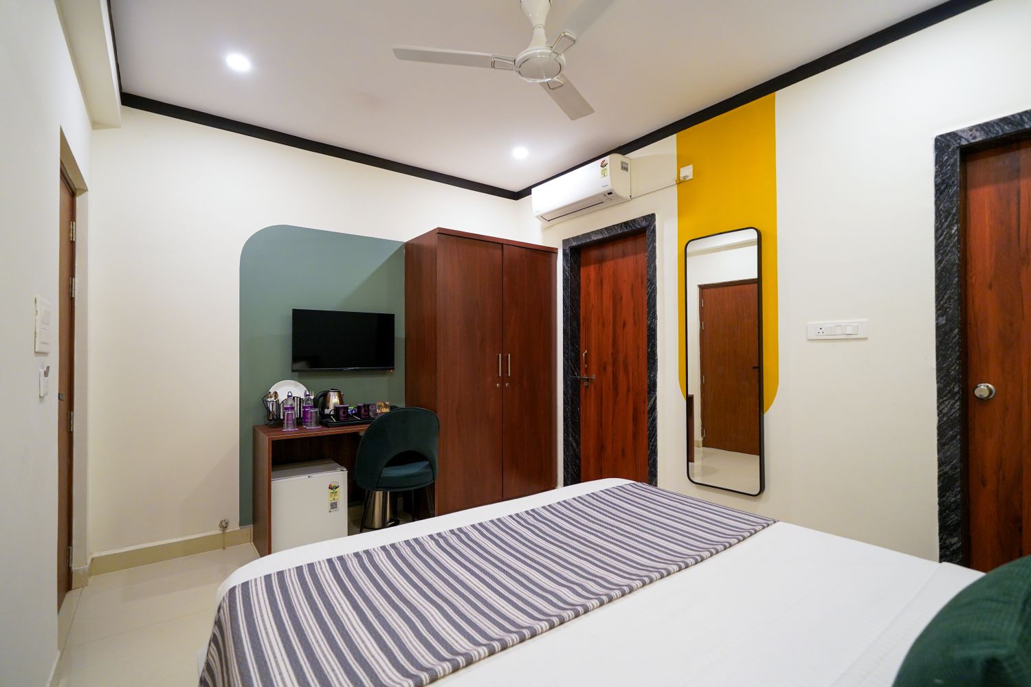 Basic room (2)