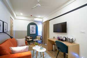 Deluxe suite room (9)