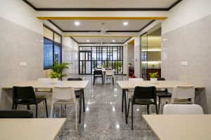 Dinning hall (5)
