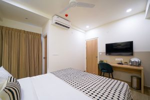 Executive Suite room (3)