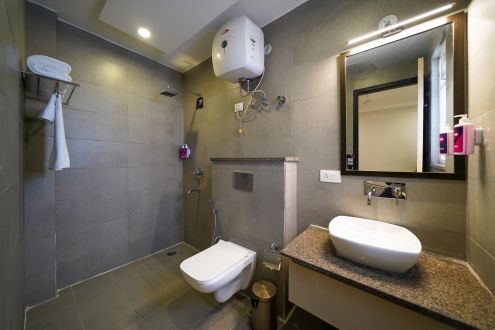 Standard room (12)