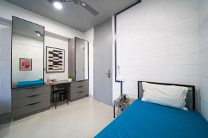 Twin sharing room (3)