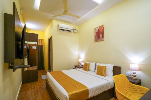 Deluxe room (1)