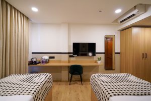 Twin room (3)
