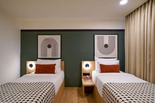Twin room (5)