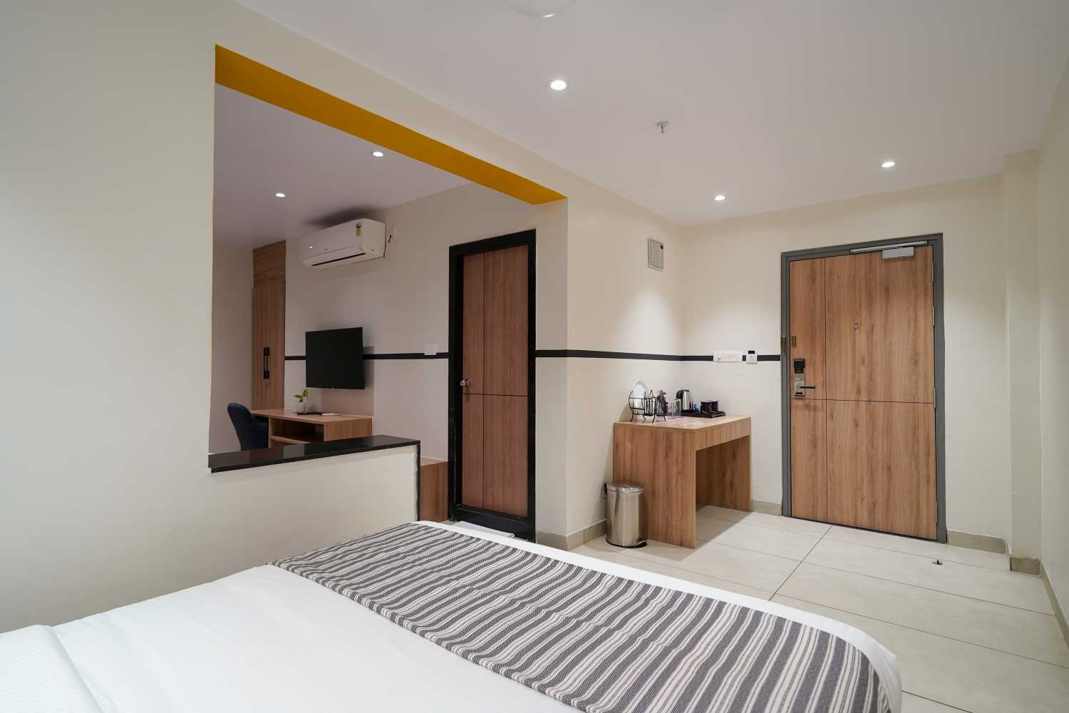 Family room (12)