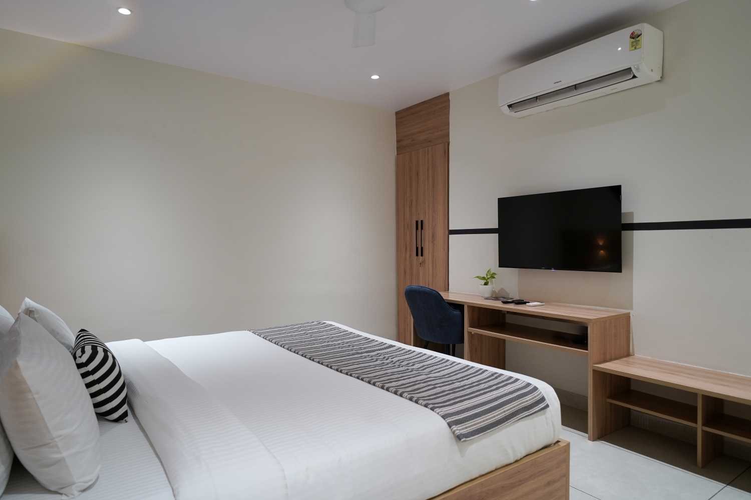 Family room (5)